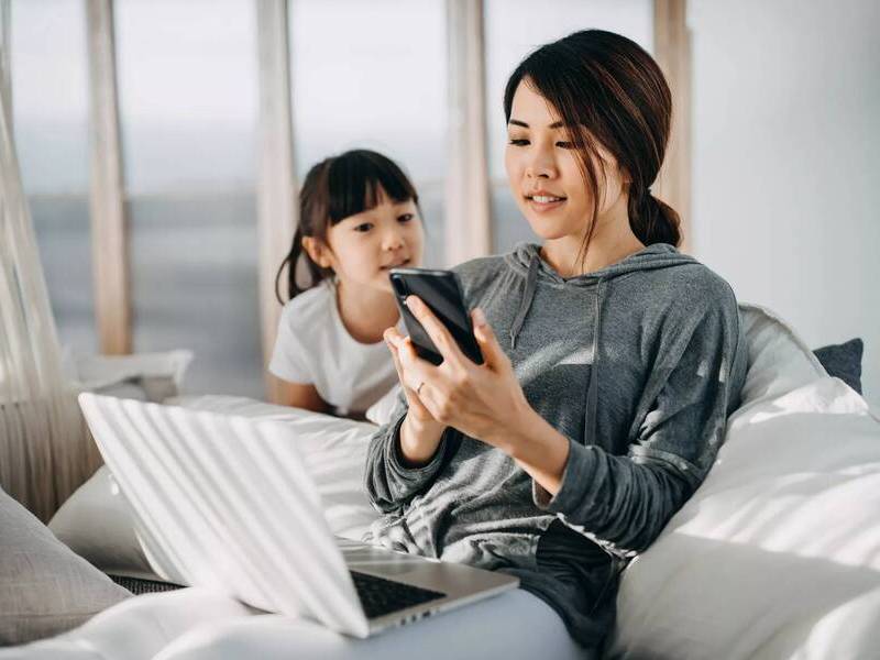 Chuẩn bị tâm lý cai nghiện mạng xã hội cho con