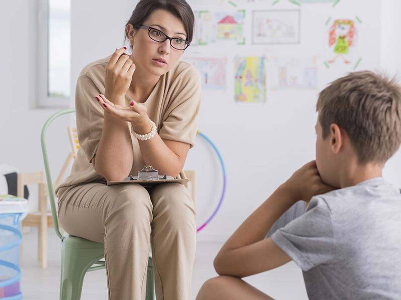 Dấu hiệu trẻ sẵn sàng dùng mạng xã hội
