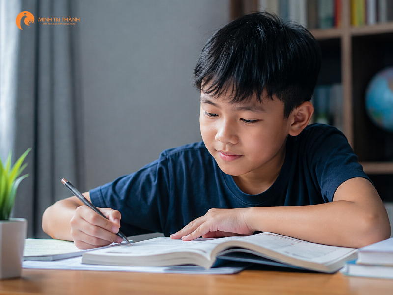 thế nào là dạy con thành tài